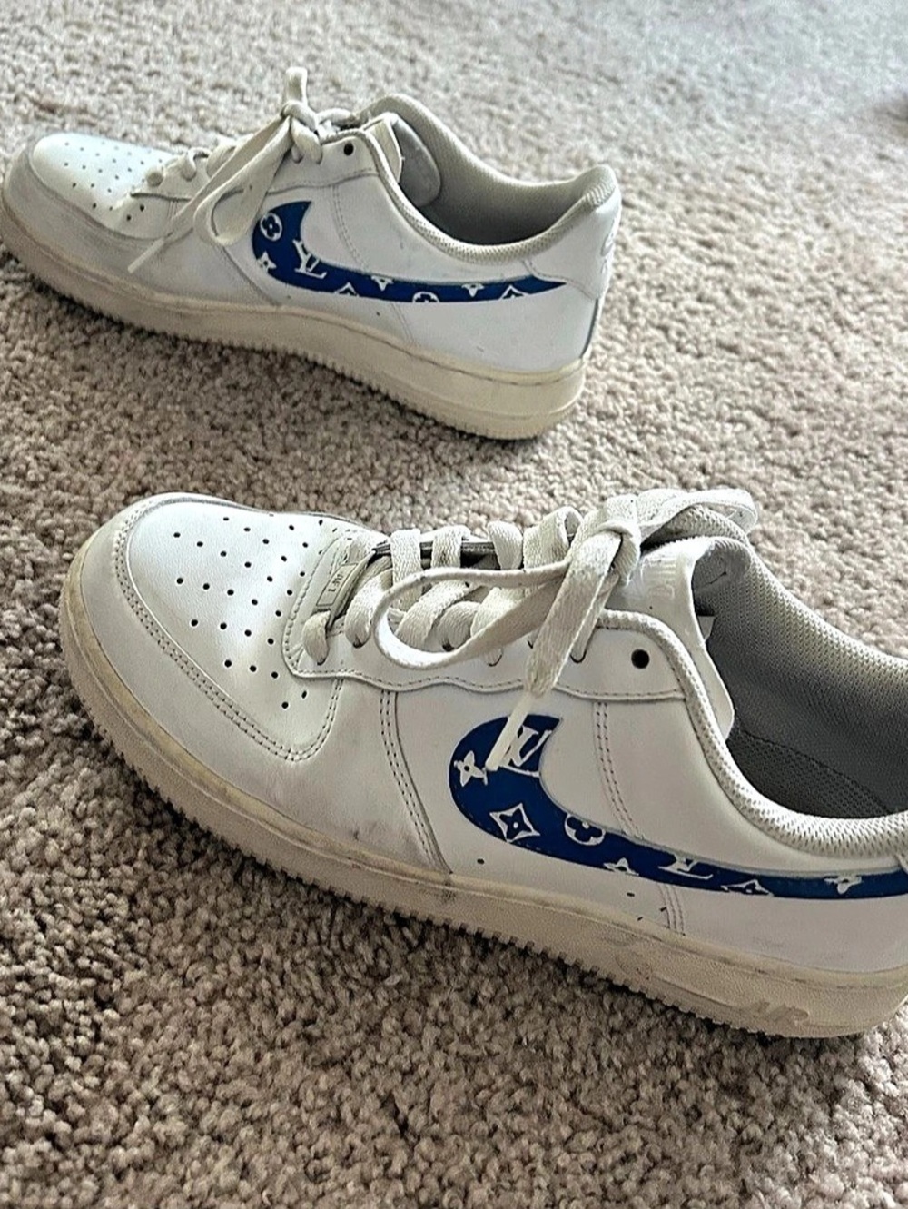 Nike Air Force 1 Low White & Blue Sneakers